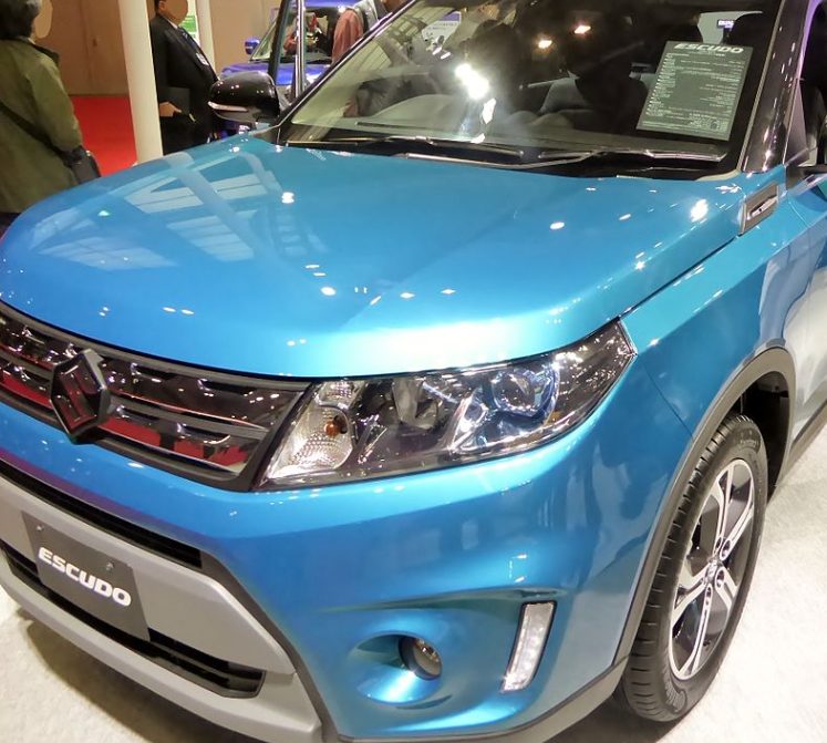 エスクード ボルト車 の純正タイヤ ホイールサイズとインチダウン Wheel Tyre Info